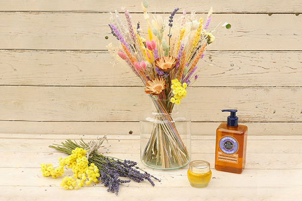 Free L’Occitane Beauty Set