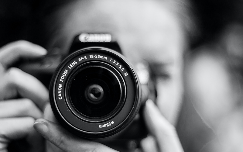 Easy Tips to Earn By Selling Photos