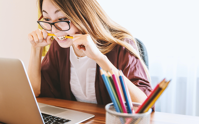 The Art of Balancing Your Side Hustle & Primary Job