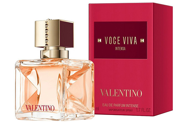 Free Valentino Voce Viva Perfume