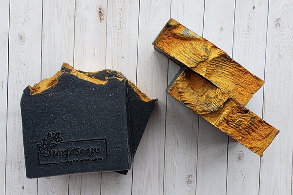 Free Morfo Lavender Charcoal Soap