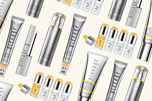 Free Elizabeth Arden’s Iconic Collection