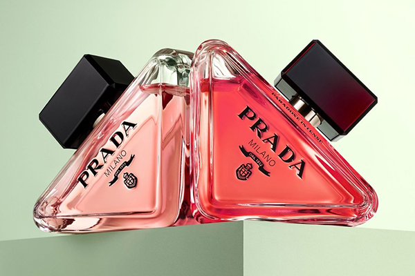 Free Prada Paradoxe Intense Perfume