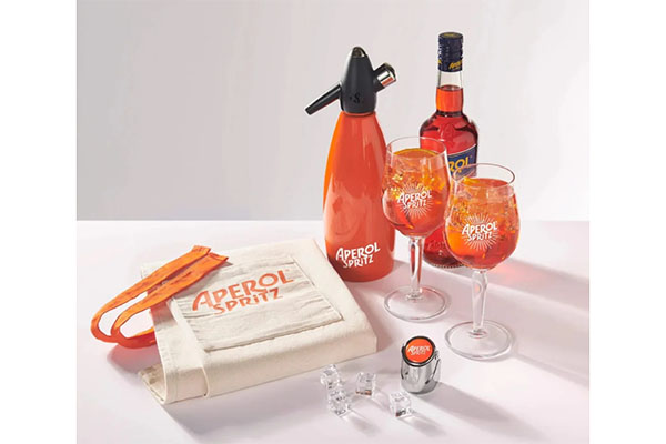 Free Aperol Spritz Merch Kit