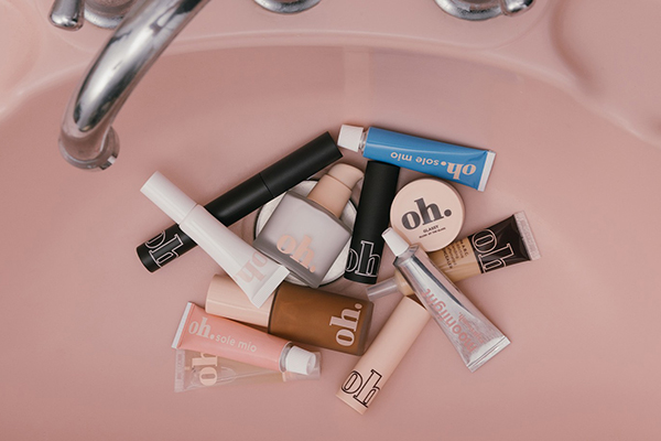 Free oh Makeup Collection